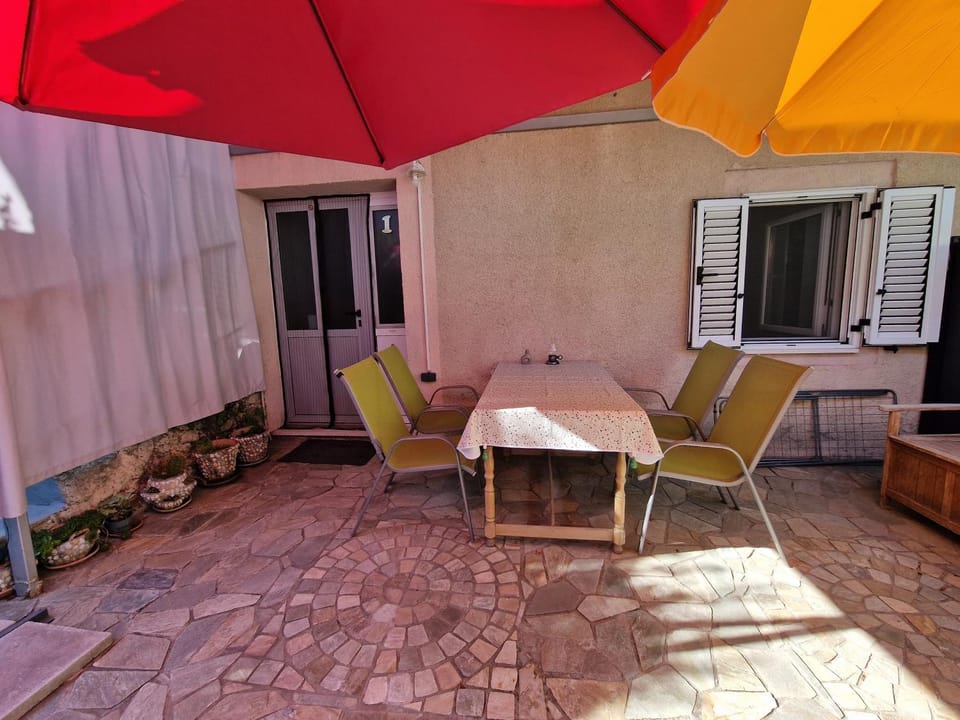 Apartments Mali Raj Apartment in Split