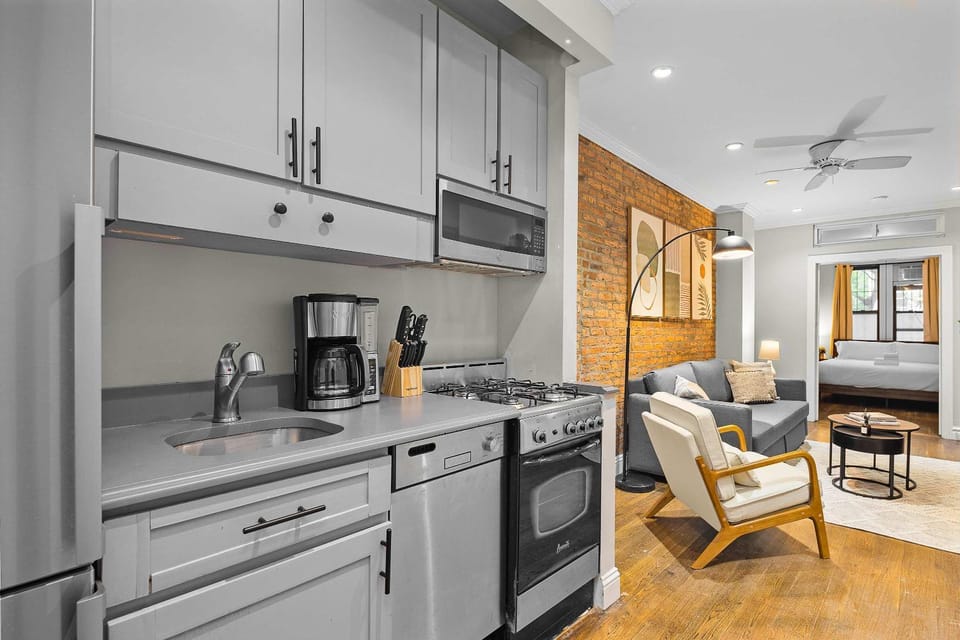 Stylish Escape in the East Village Apartment in East Village