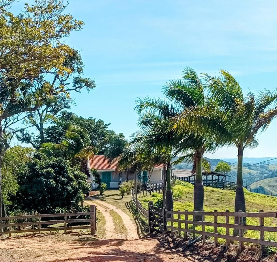 Pousada das Colinas Farm Stay in Águas de Lindóia