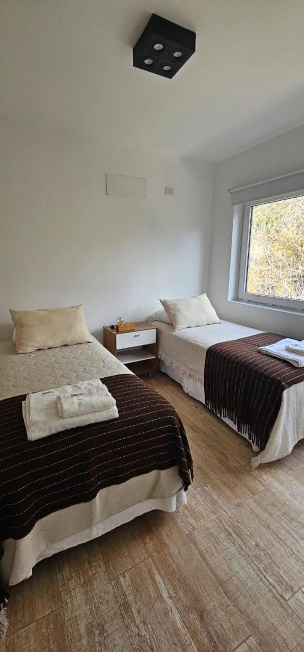 APART con vista y CERCA DEL CENTRO ideal para 4 personas House in San Martín de los Andes