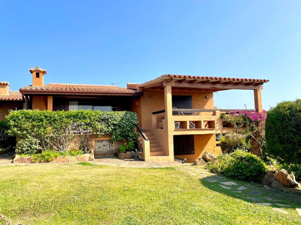 Property building, Garden, Garden view