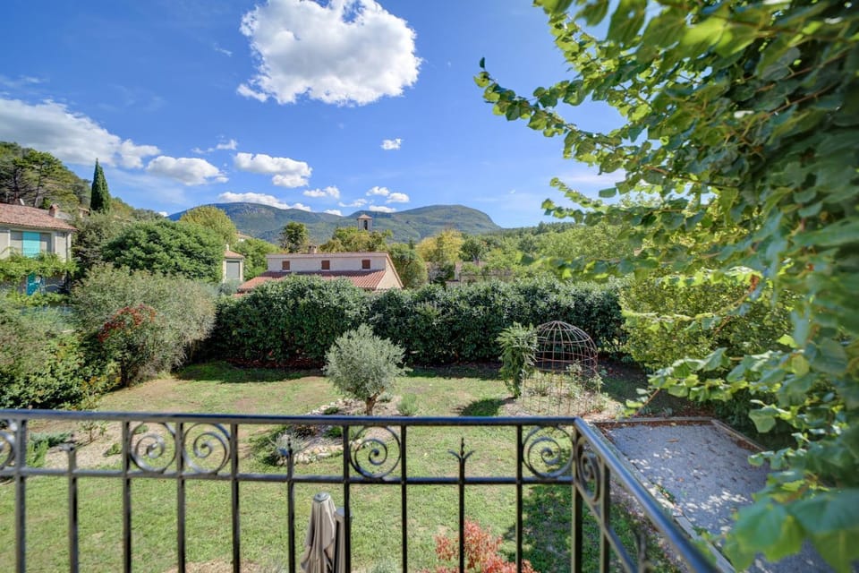 Natural landscape, Garden, Balcony/Terrace, Garden view, Mountain view