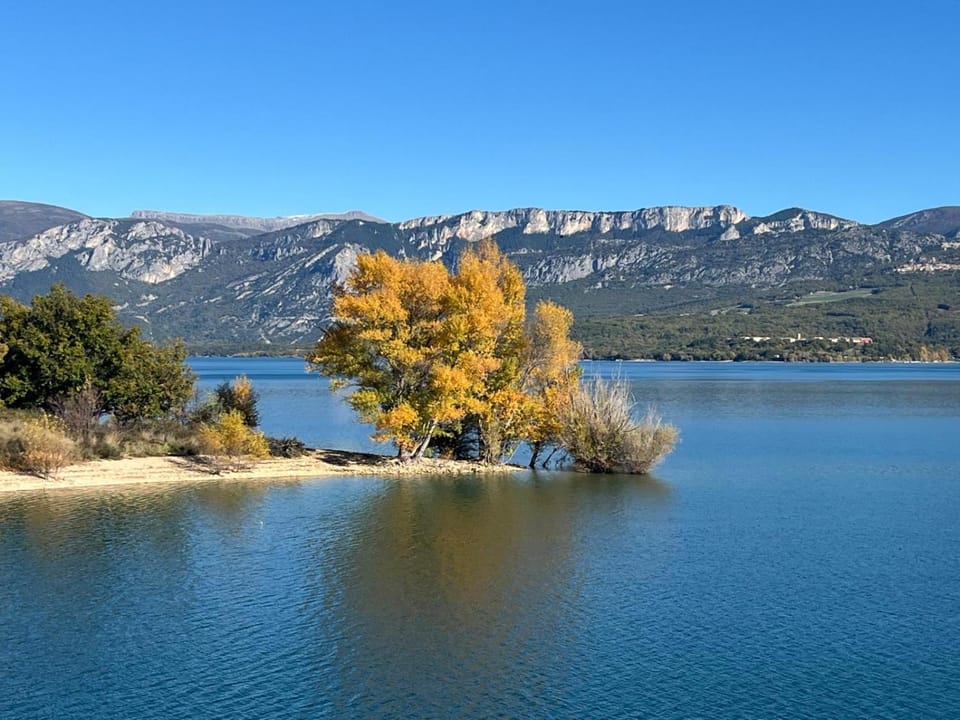 Natural landscape, Lake view
