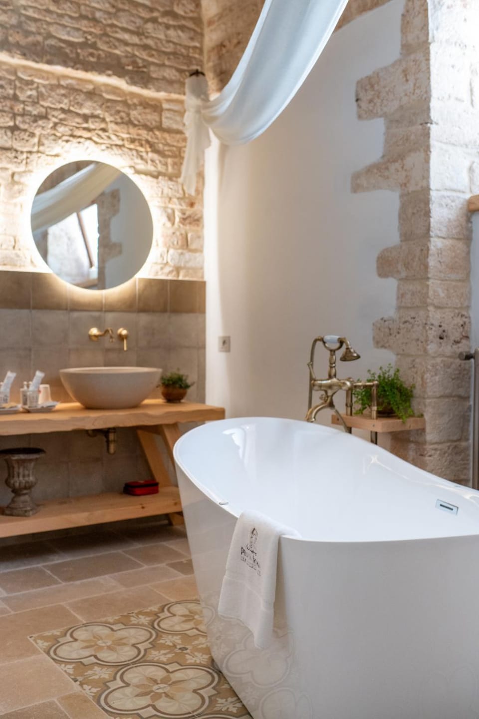 Bathroom, Bath