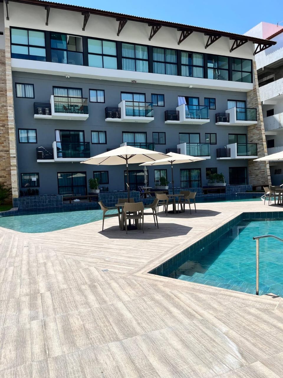 Property building, Swimming pool