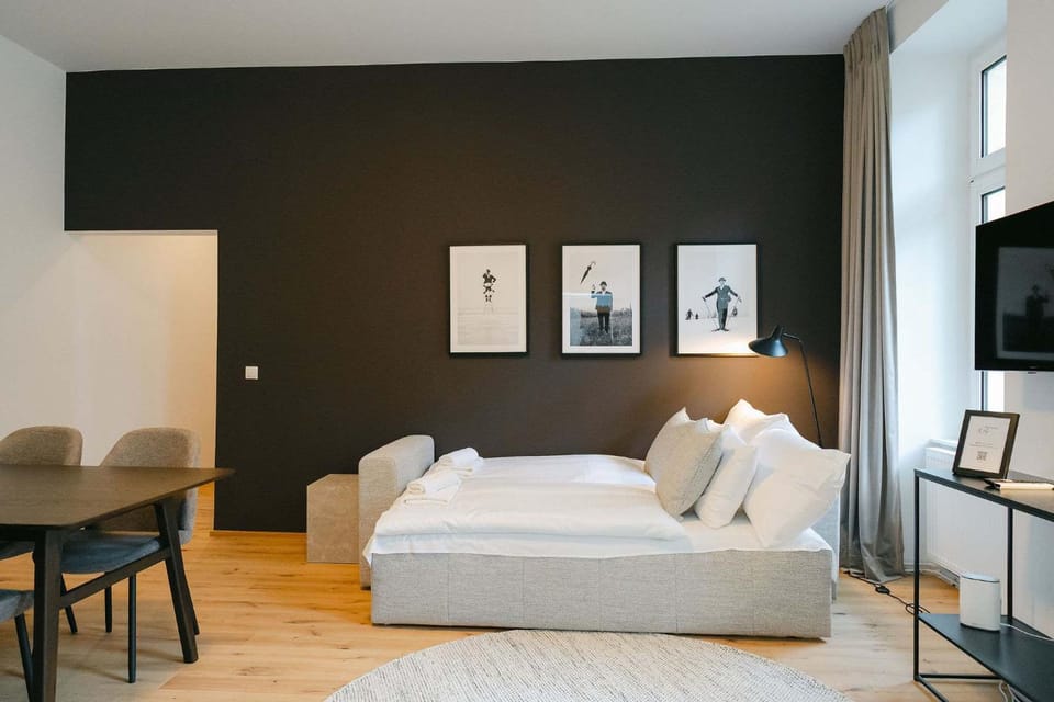 Homey 2BR perfect for 4-6 metro close to Naschmarkt Apartment in Vienna