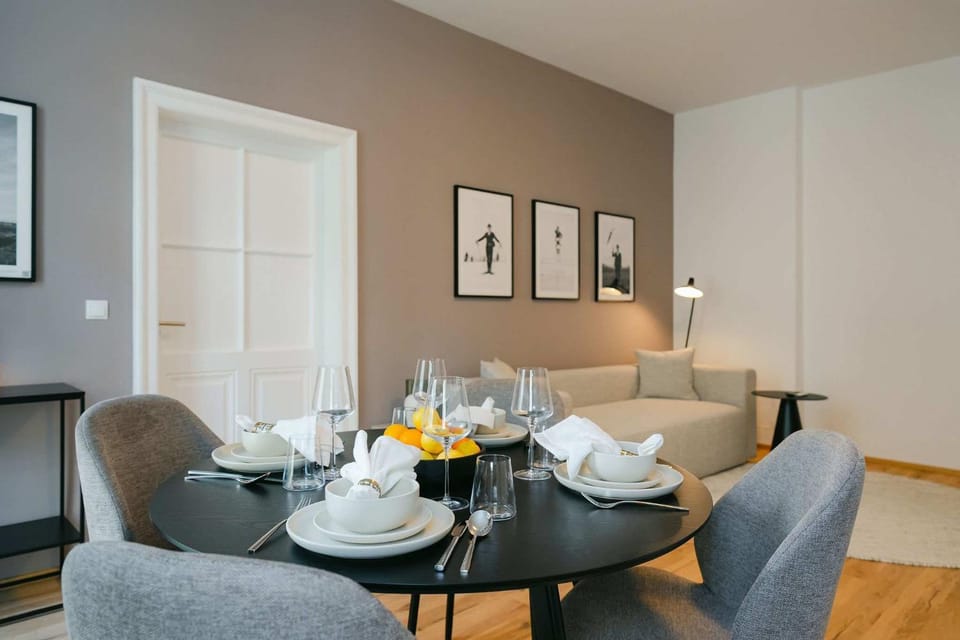 Living room, Seating area, Dining area