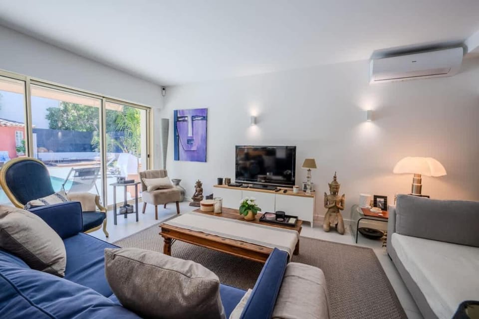 Magnifique villa avec piscine House in Mougins