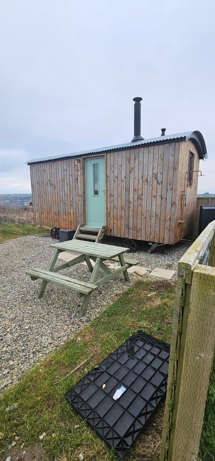 Shepherds Hut Luxury tent in England