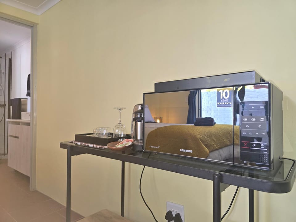 Private Garden Studio near Menlyn Bed and Breakfast in Pretoria