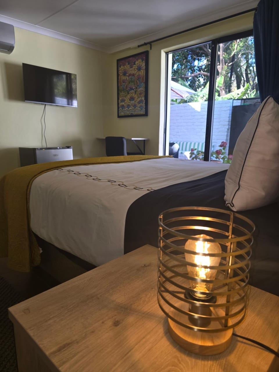Private Garden Studio near Menlyn Bed and Breakfast in Pretoria