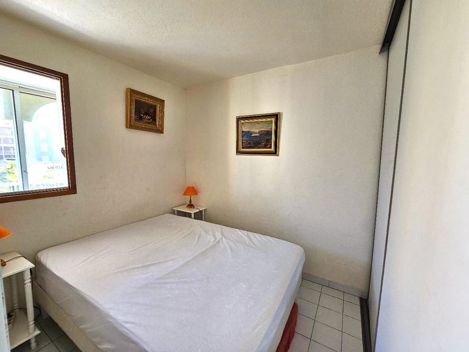 T2 Spacieux et Agréable 4 Pers Les Pieds Dans L'eau ! Apartment in Agde