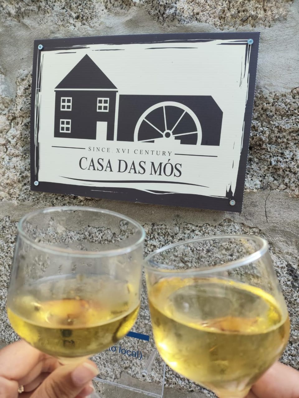 Property logo or sign, Food and drinks, Logo/Certificate/Sign, Alcoholic drinks