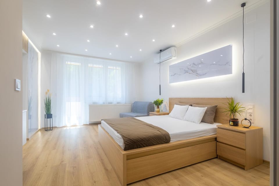 Bed, Bedroom, air conditioner, air conditioner
