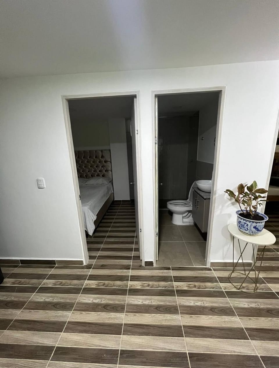 Toilet, Bed, Bathroom, Bedroom