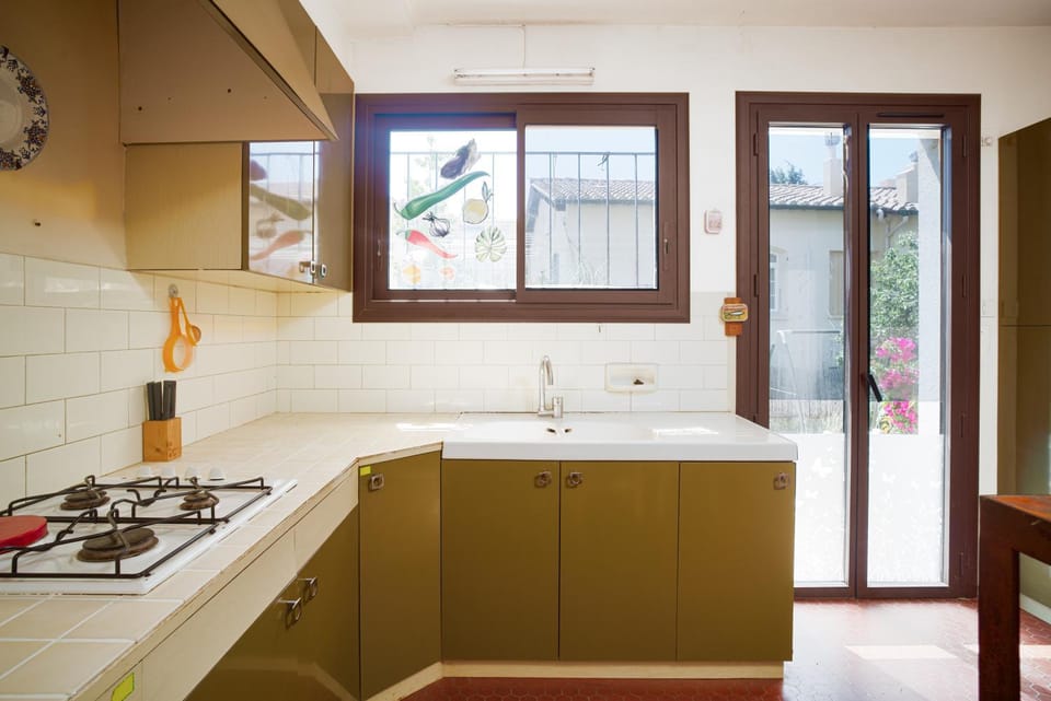 Maison Serra - Jacuzzi, Sauna Villa in Collioure