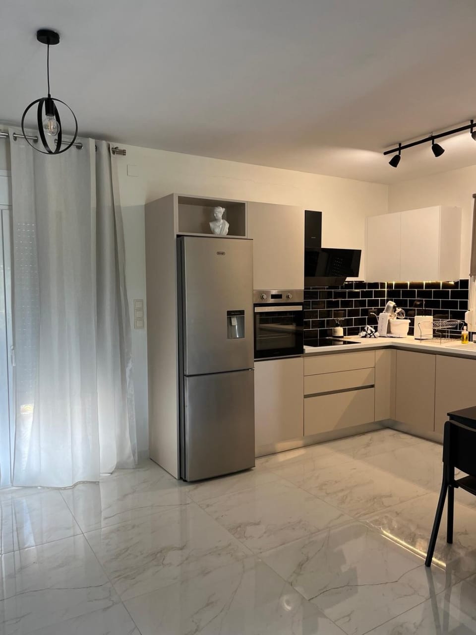 Kitchen or kitchenette, oven, stove