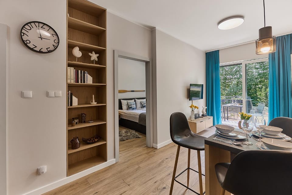 Golden Hour Apartments- Zielona Ostoja 8B Apartment in Swinoujscie