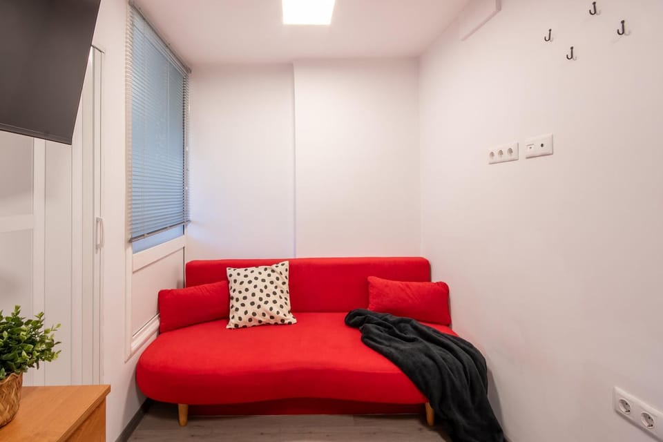 Backyard - Quiet Sleep - Sunny Apartment in Budapest
