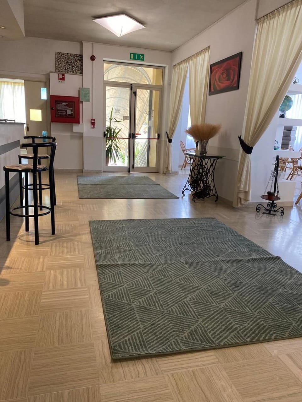 Seating area