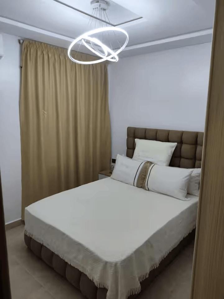 Appartement à Tanger Malabata Piscine ouverte juillet et août, proche plage Apartment in Tangier