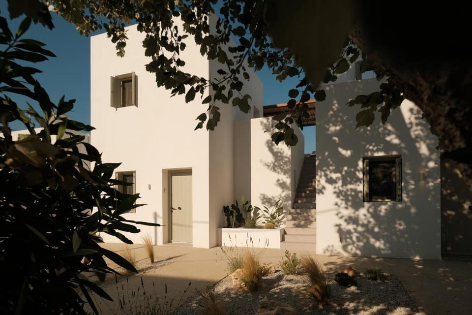 Property building, Street view