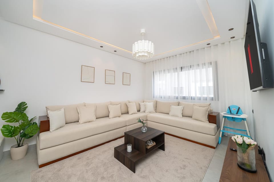 Communal lounge/ TV room, TV and multimedia, Living room, Seating area