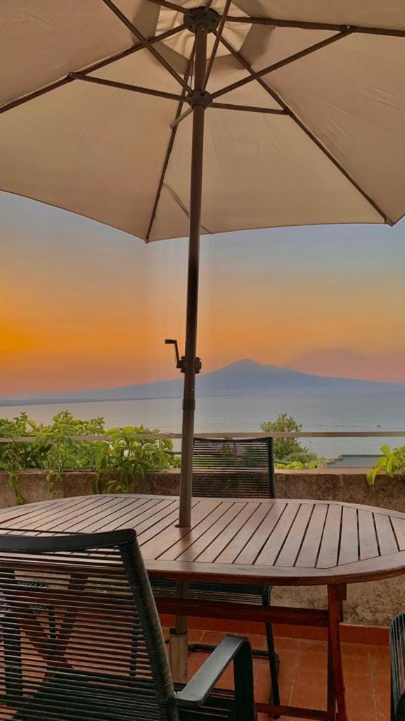 AMY'S VILLA sul mare Costa Saracena Castelluccio House in Sicily
