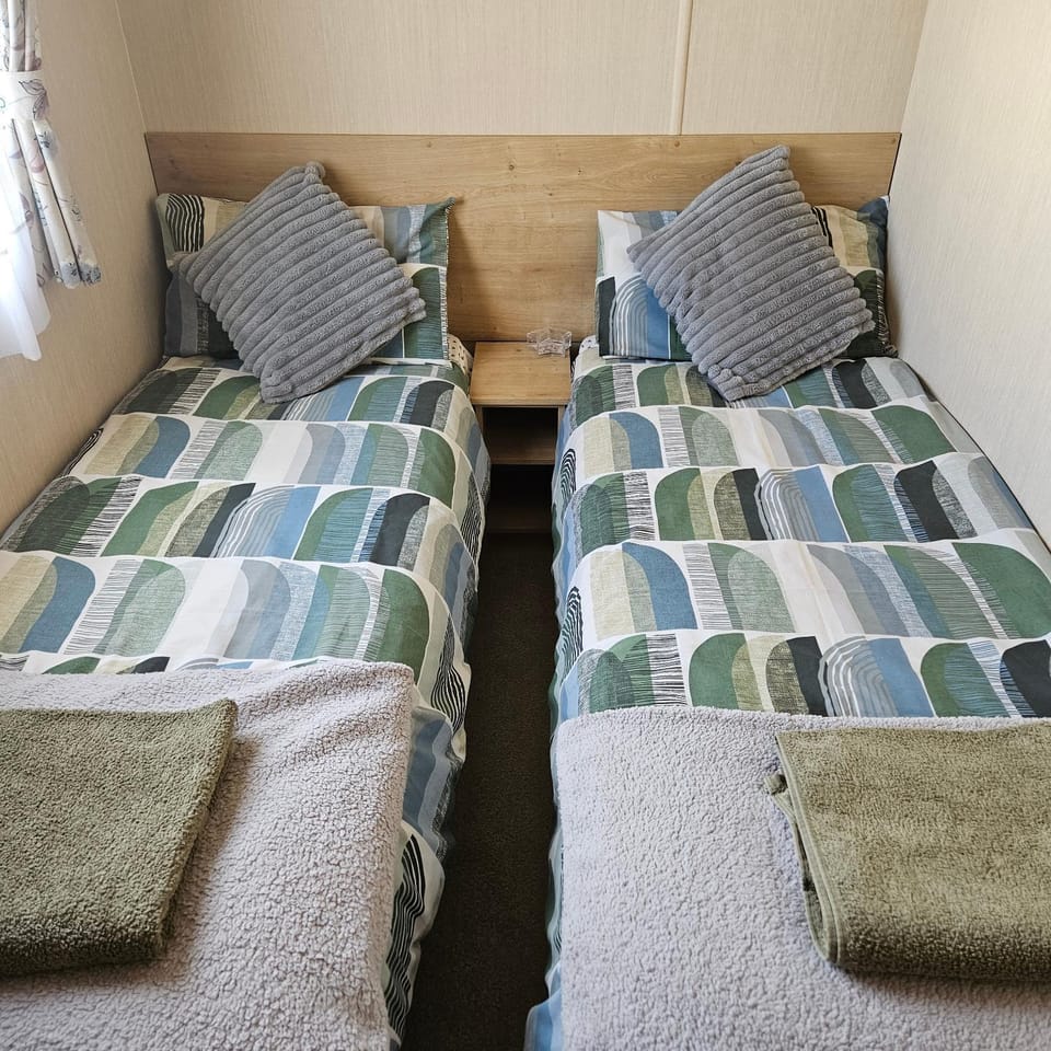Thurston Manor Caravan Park, Pony Meadow Campground/ 
RV Resort in Scotland