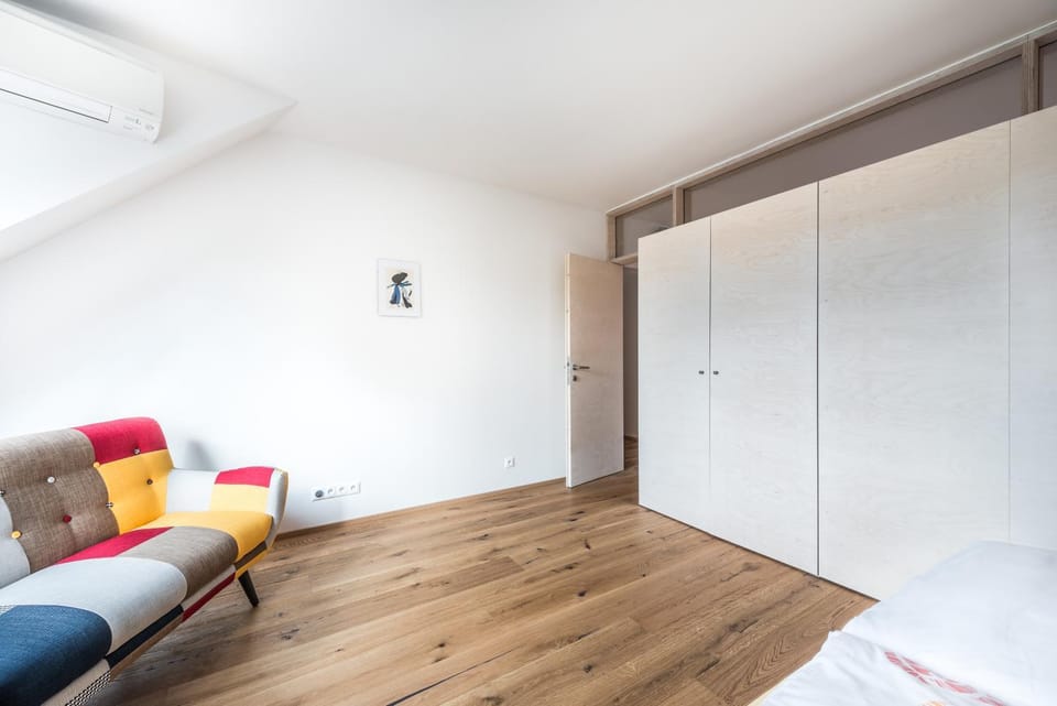 Seating area, Bedroom