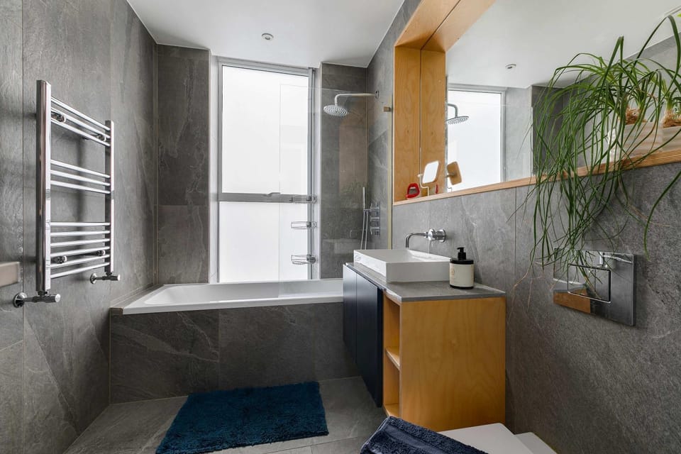 Bathroom, Photo of the whole room, Bath