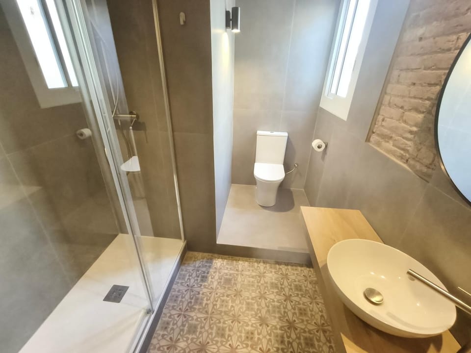 Shower, Bathroom