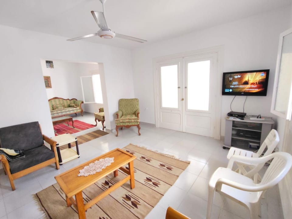 Villa 3 bedrooms 7 beds in the north coast, village of Amon K36 fully air-conditioned House in Alexandria Governorate