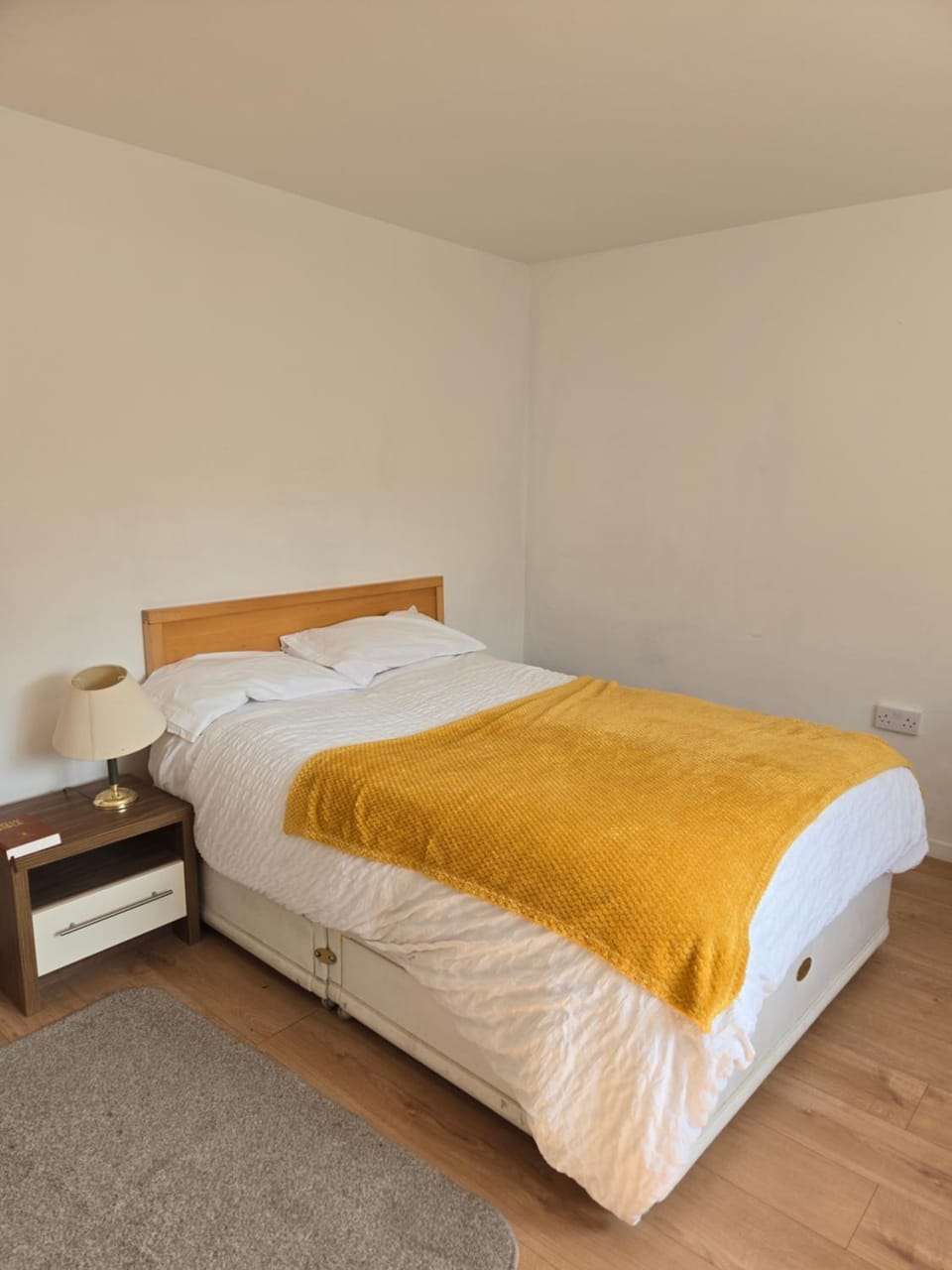 Living Stone 1 Room Vacation rental in Ashford