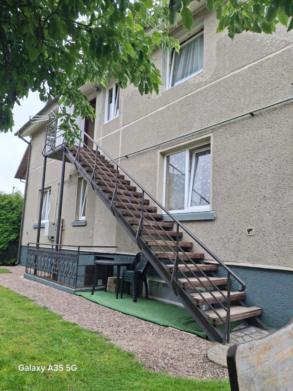 Property building, Day