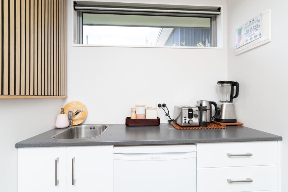 Coffee/tea facilities, Kitchen or kitchenette, toaster