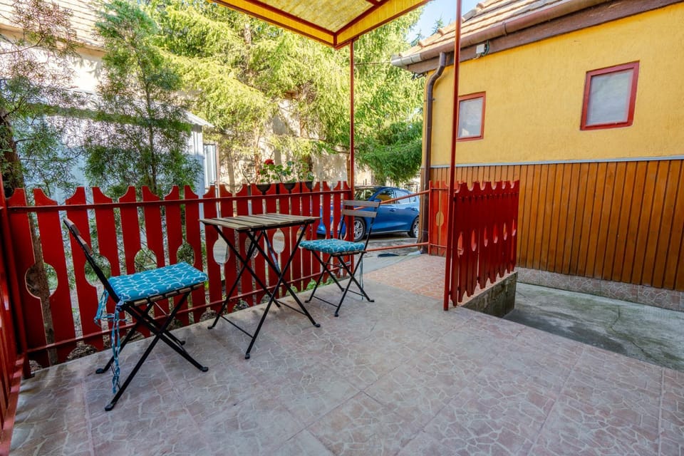 Day, Balcony/Terrace