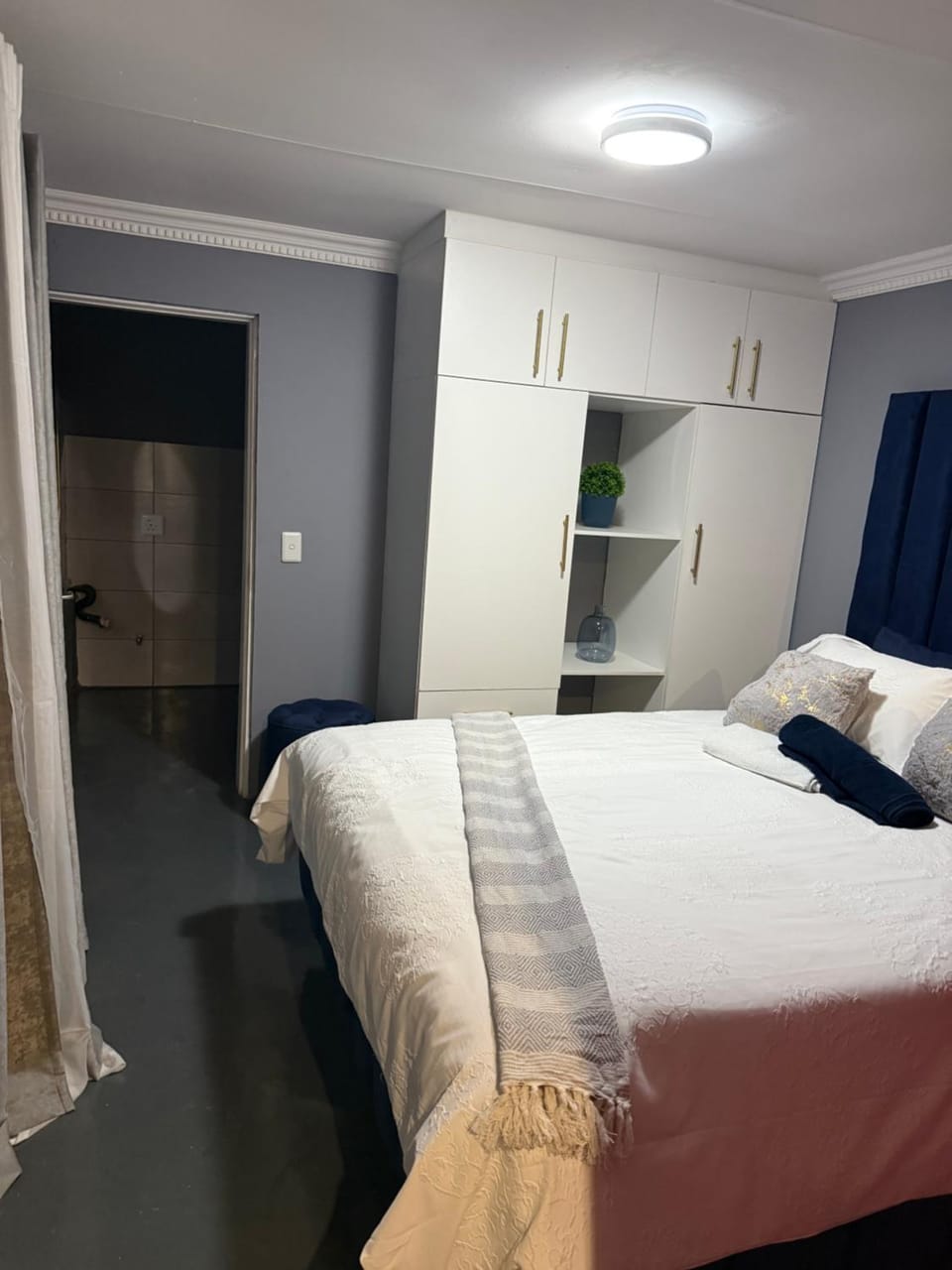 Bed, Photo of the whole room, Bedroom, towels, wardrobe