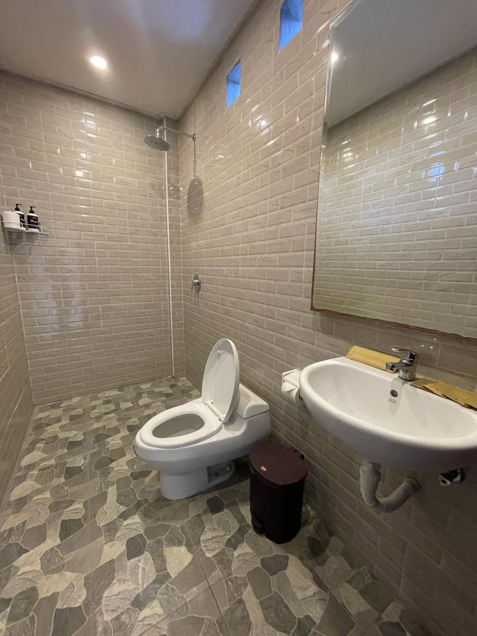 Shower, Bathroom