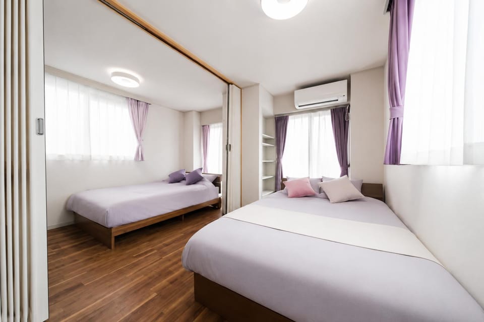 Bed, Bedroom, air conditioner