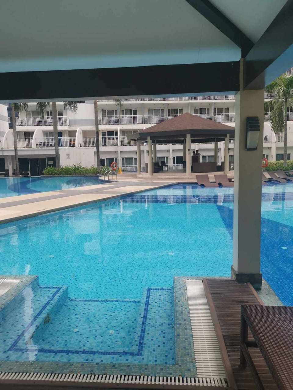 Shell Residences Family Suites 2 Apartment hotel in Pasay
