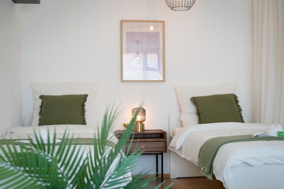 SpaceStays Five Comfort Studio Apartment in North Rhine-Westphalia
