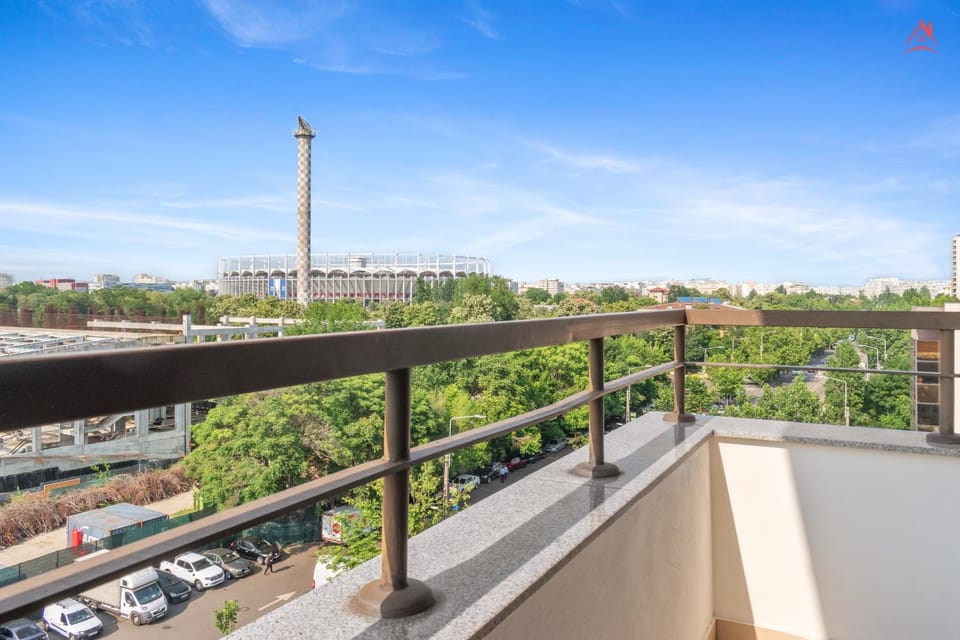Day, View (from property/room), Balcony/Terrace, City view, Parking