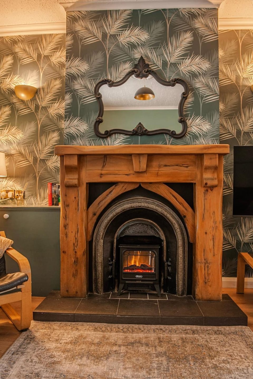 Cozy Home at Ebrington Square Apartment in Londonderry