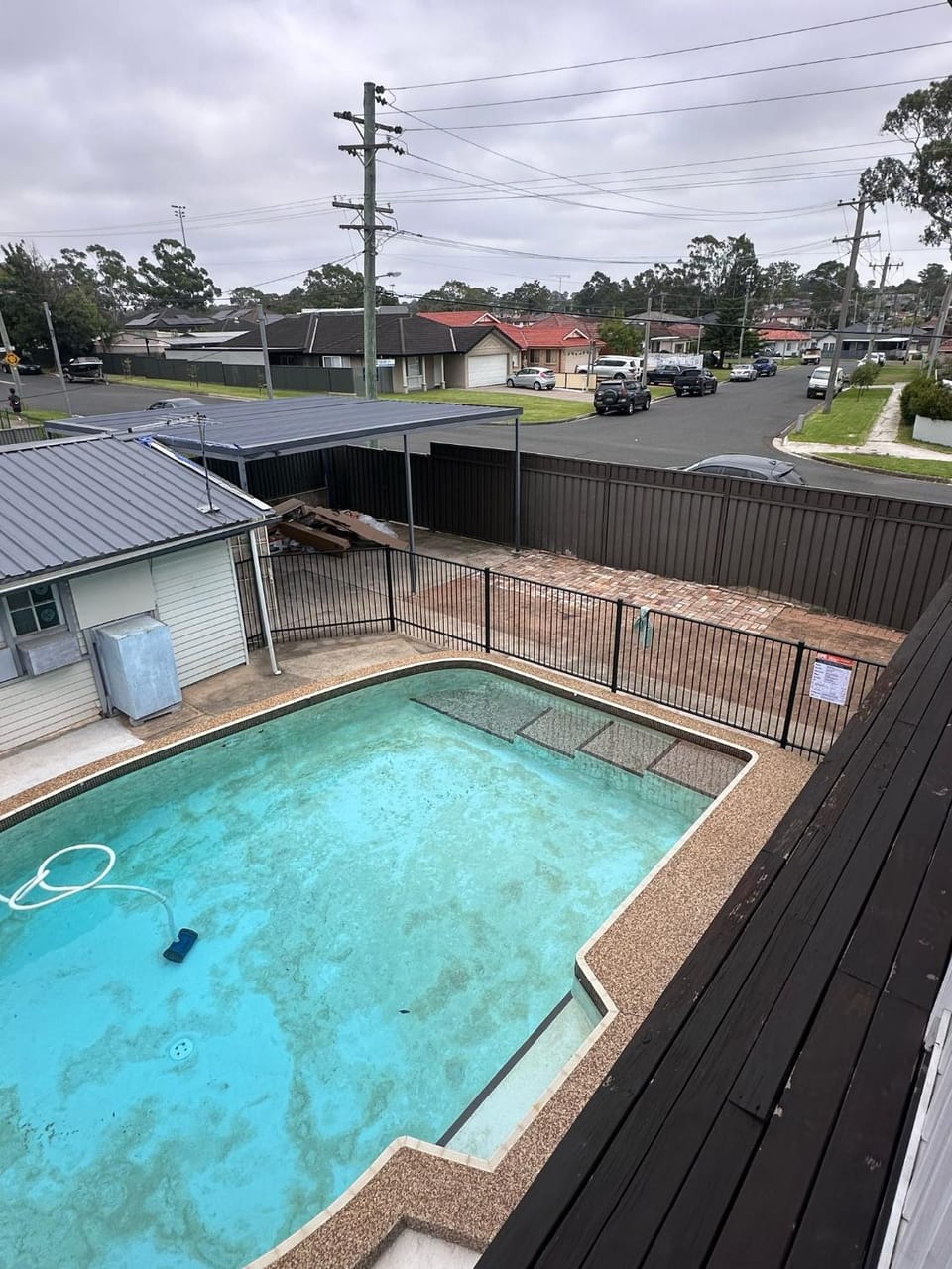 Queen Room in with Balcony and Swimming Pool - SW5 Vacation rental in Merrylands