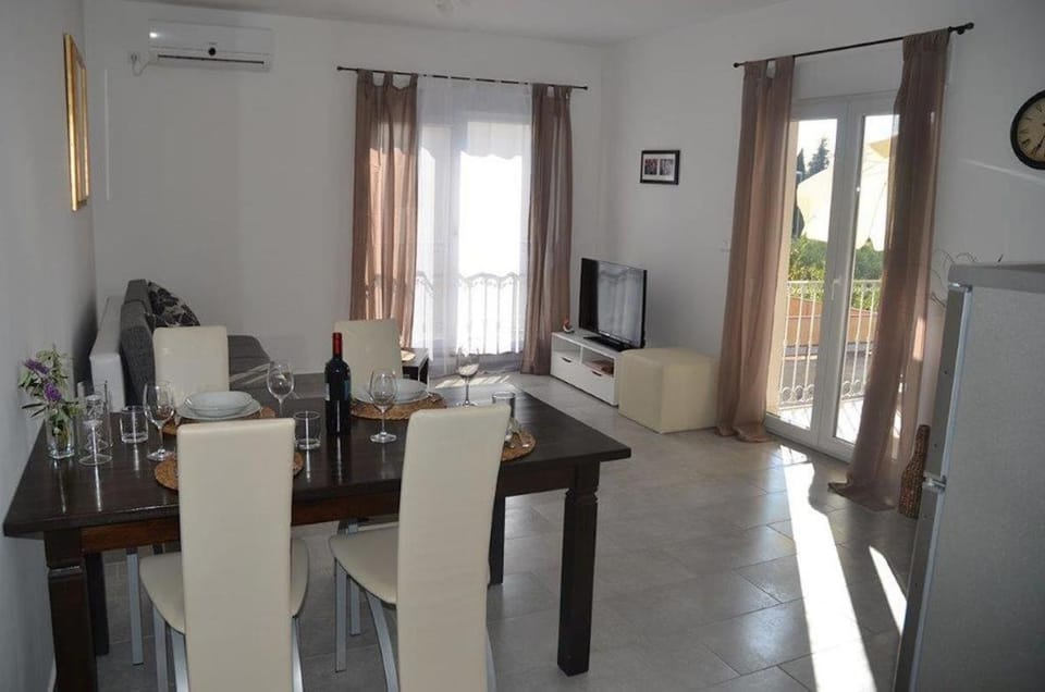 Apartments Villa Marina Apartment in Šibenik-Knin County, Croatia
