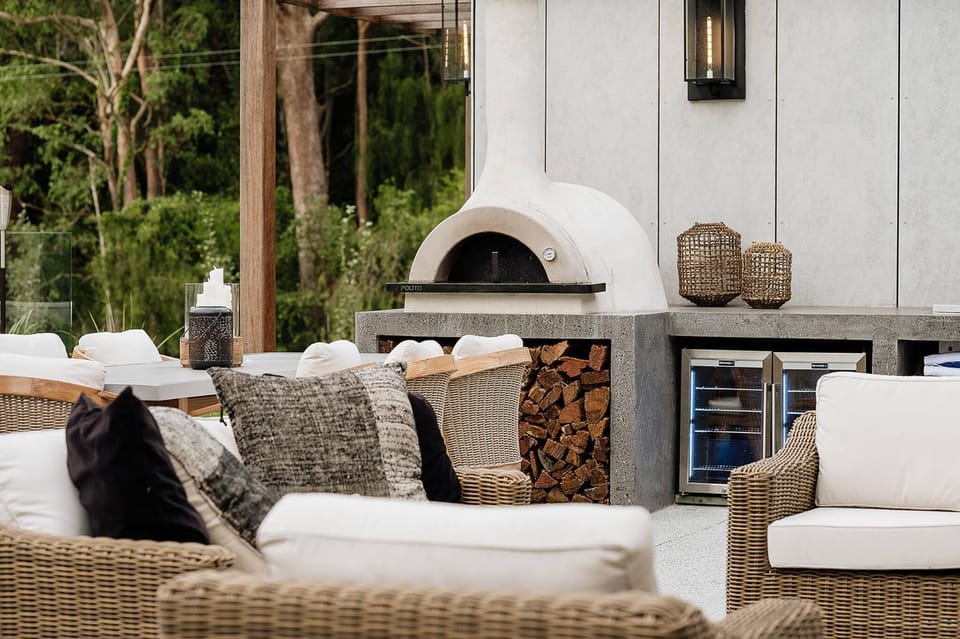 BBQ facilities, Food and drinks, oven