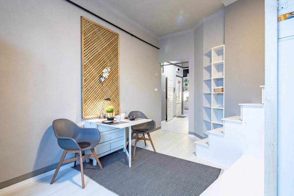 Central - Cozy - Colourful Apartment in Budapest