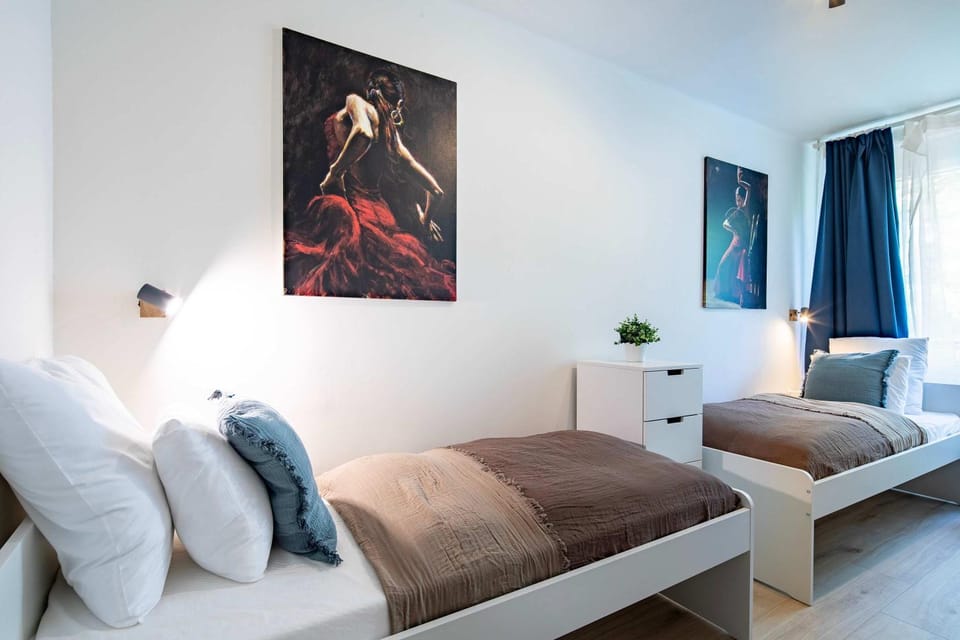 Central - Balcony - Comfy - Green Apartment in Budapest