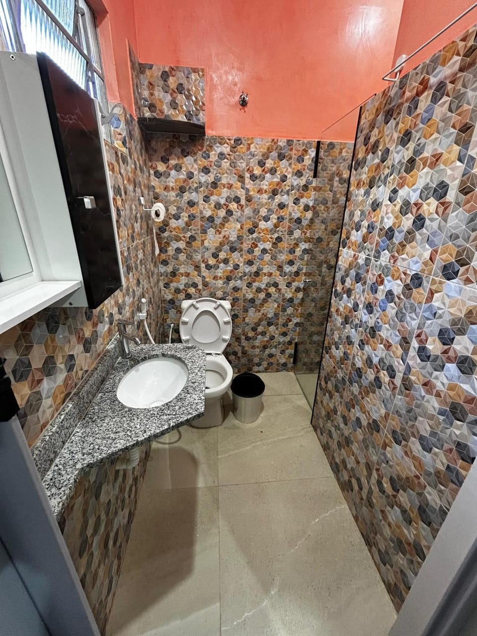 Apto 7 novo, próximo shopping completo Apartment in Campo Grande